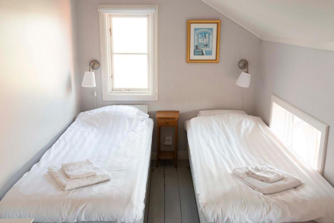 Praestgardens Pensionat Mollösund Екстериор снимка